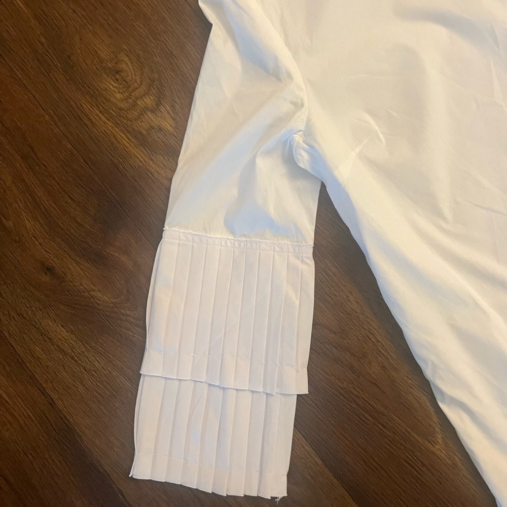 Blouse - Picture 2 of 9